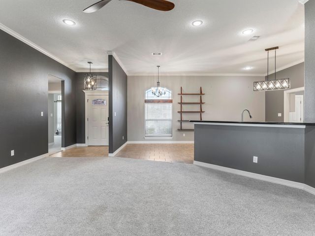 3221 El Camino Street, Bay City, TX 77414