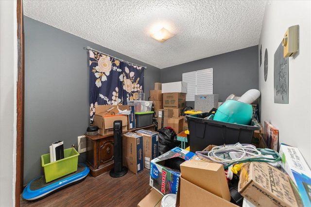 6024 N Wall St, Spokane, WA 99205