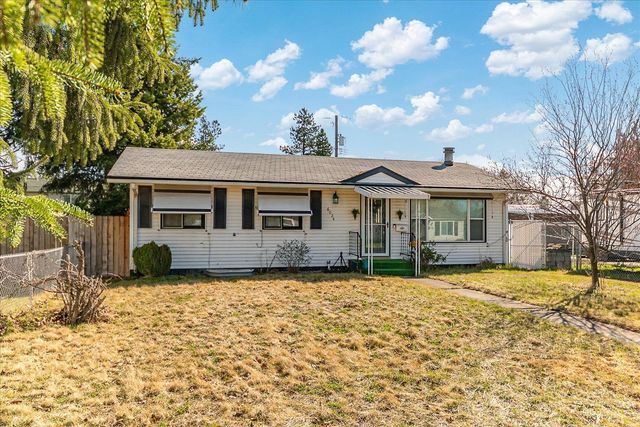 6024 N Wall St, Spokane, WA 99205