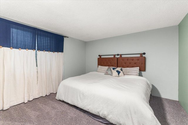 6024 N Wall St, Spokane, WA 99205