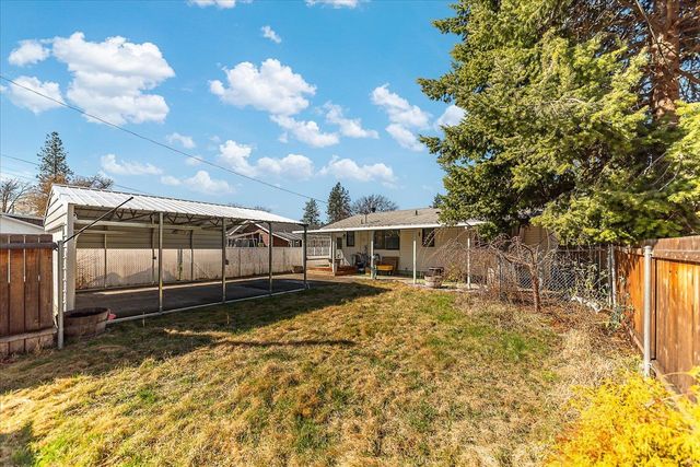 6024 N Wall St, Spokane, WA 99205