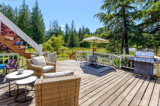 4003 S Tiller Road, Port Angeles, WA 98362