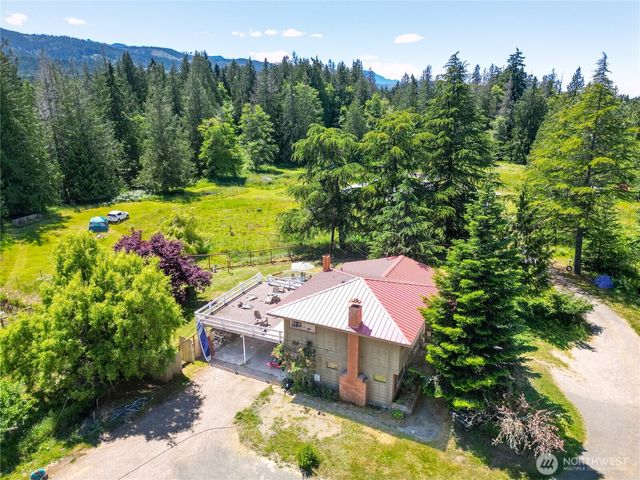 4003 S Tiller Road, Port Angeles, WA 98362