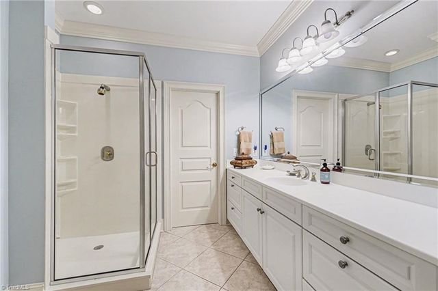 4620 Cherryhill Lane, Winston-salem, NC 27106