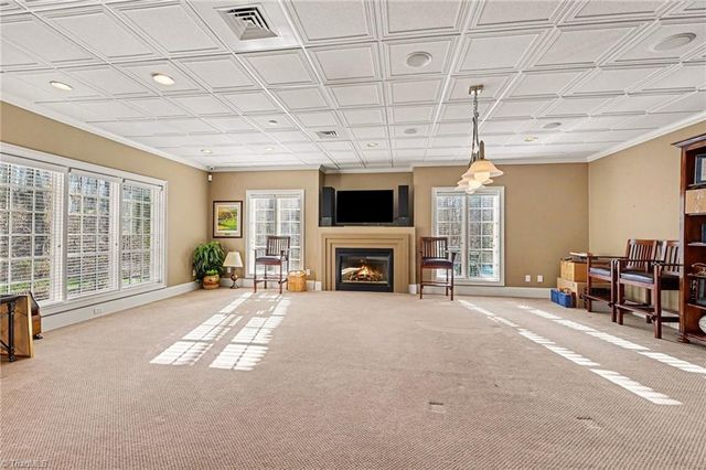 4620 Cherryhill Lane, Winston-salem, NC 27106