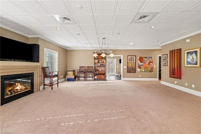 4620 Cherryhill Lane, Winston-salem, NC 27106