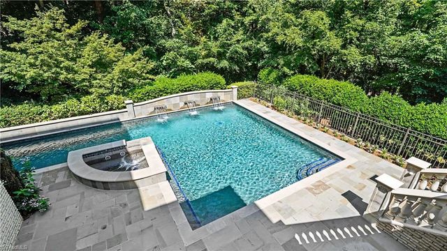 4620 Cherryhill Lane, Winston-salem, NC 27106