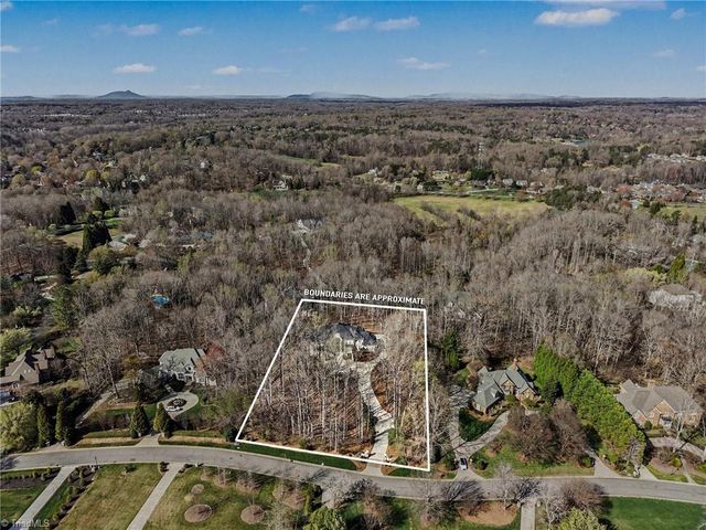 4620 Cherryhill Lane, Winston-salem, NC 27106