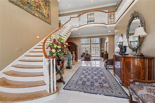 4620 Cherryhill Lane, Winston-salem, NC 27106