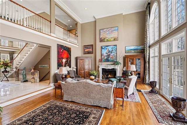 4620 Cherryhill Lane, Winston-salem, NC 27106