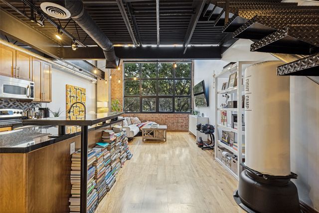 3110 Thomas Avenue 307, Dallas, TX 75204