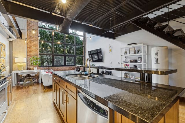 3110 Thomas Avenue 307, Dallas, TX 75204