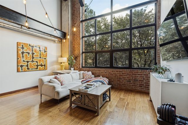3110 Thomas Avenue 307, Dallas, TX 75204