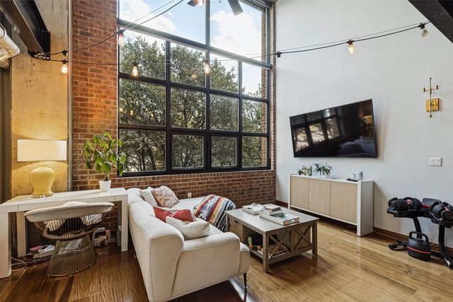 3110 Thomas Avenue 307, Dallas, TX 75204