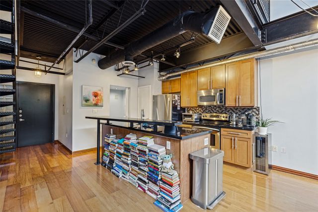 3110 Thomas Avenue 307, Dallas, TX 75204