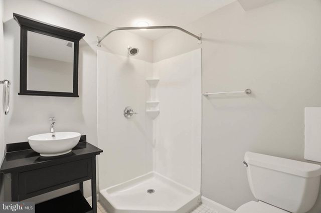 1382 ALMOND DR, Annapolis, MD 21409