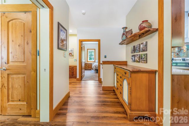 446 Amanda Drive, Mars Hill, NC 28754