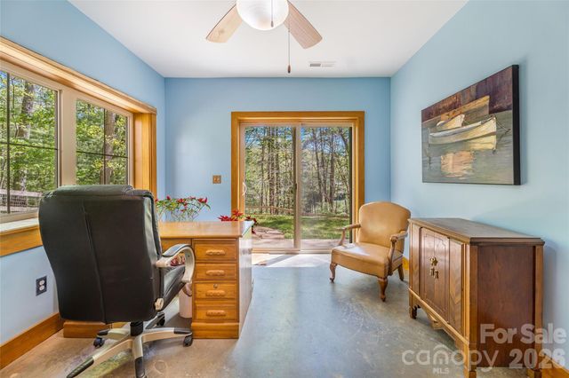 446 Amanda Drive, Mars Hill, NC 28754