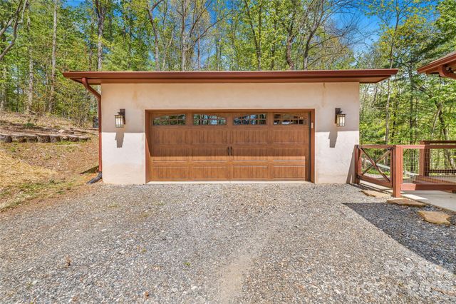 446 Amanda Drive, Mars Hill, NC 28754