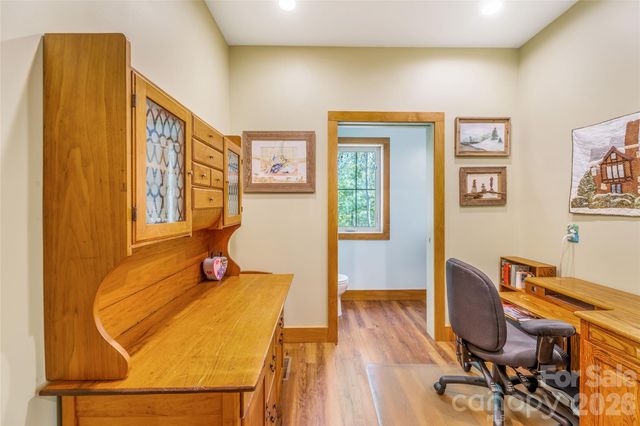446 Amanda Drive, Mars Hill, NC 28754