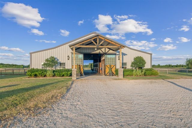 24118 Margerstadt Road, Hockley, TX 77447