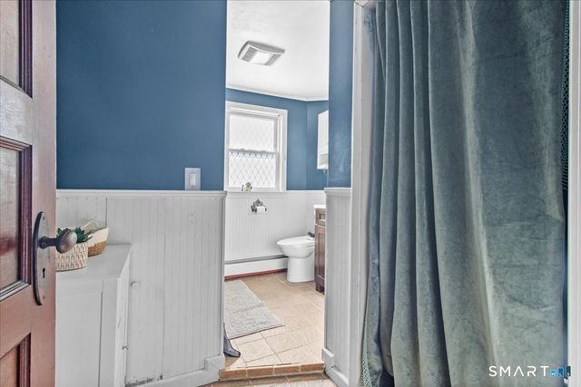 25 Seward Street, Putnam, CT 06260