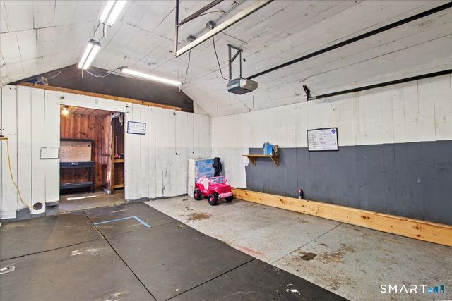 25 Seward Street, Putnam, CT 06260