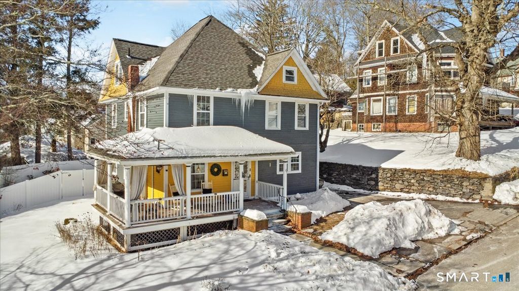 25 Seward Street, Putnam, CT 06260