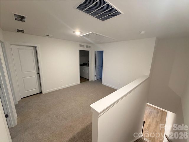 8112 Hidden Springs Trail, Charlotte, NC 28216