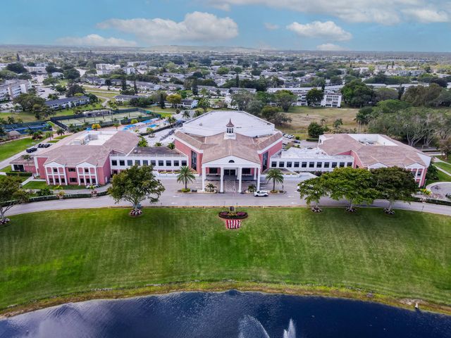 279 Tilford M, Deerfield Beach, FL 33442