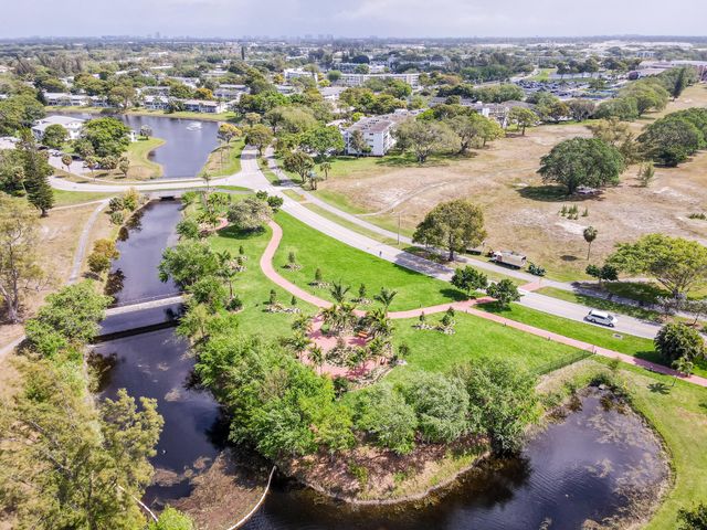 279 Tilford M, Deerfield Beach, FL 33442