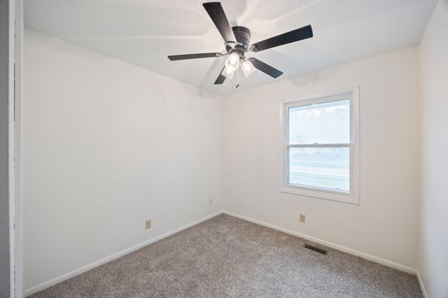 1214 Cherry Parkway, Norwalk, IA 50211