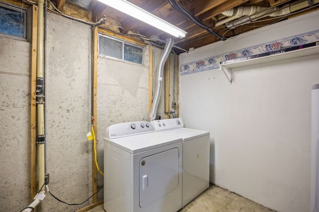1214 Cherry Parkway, Norwalk, IA 50211