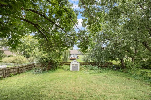 1214 Cherry Parkway, Norwalk, IA 50211