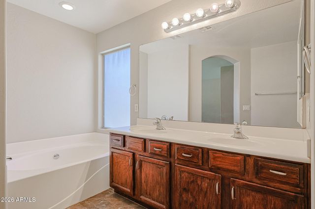 12694 W MULBERRY Drive, Avondale, AZ 85392