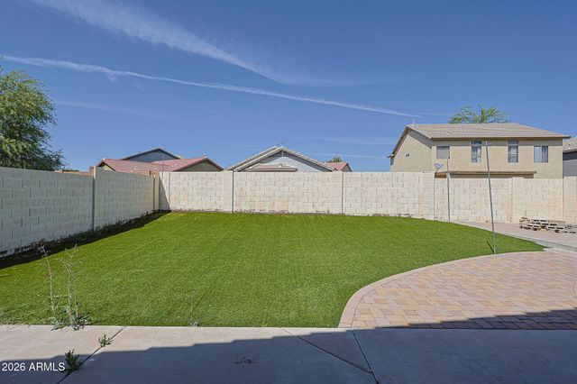 12694 W MULBERRY Drive, Avondale, AZ 85392
