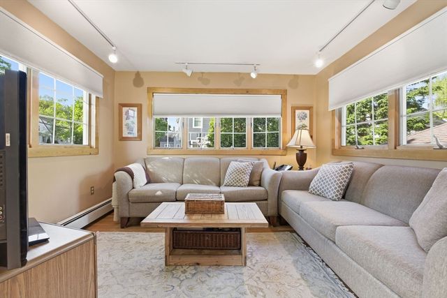 181 Franklin St, Stoneham, MA 02180