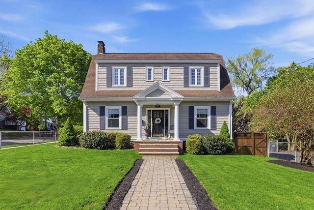 181 Franklin St, Stoneham, MA 02180