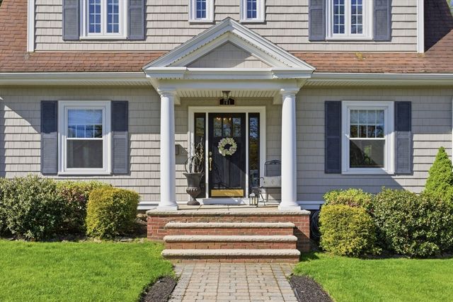 181 Franklin St, Stoneham, MA 02180