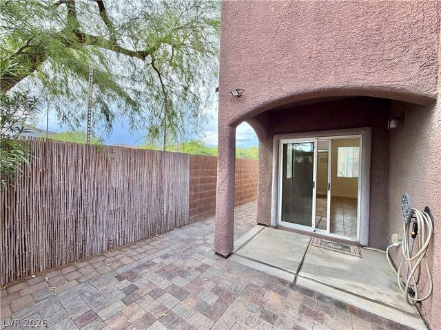 9797 Hanover Grove Avenue, Las Vegas, NV 89148