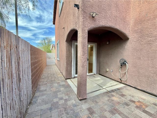 9797 Hanover Grove Avenue, Las Vegas, NV 89148
