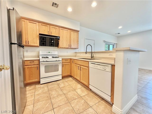 9797 Hanover Grove Avenue, Las Vegas, NV 89148