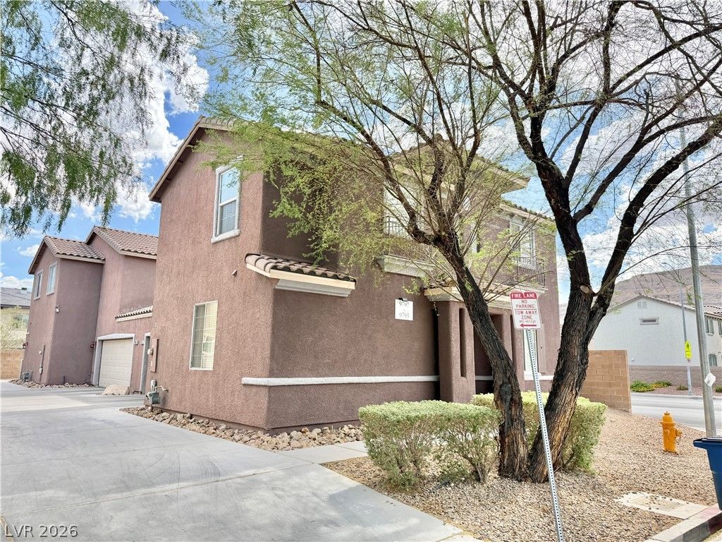9797 Hanover Grove Avenue, Las Vegas, NV 89148