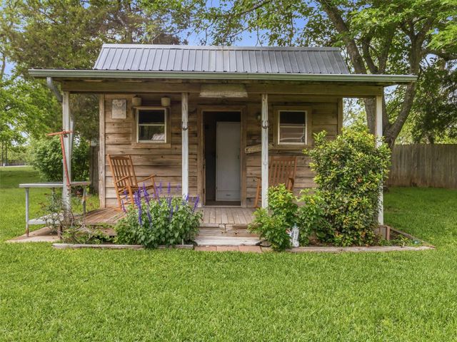 148 My RD, Bastrop, TX 78602
