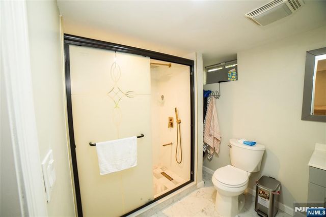 415-417 19th Avenue, Paterson, NJ 07504