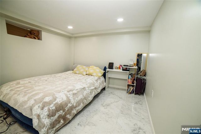 415-417 19th Avenue, Paterson, NJ 07504