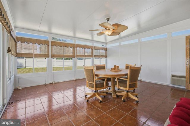 4 LINDSAY CT, Middletown, DE 19709