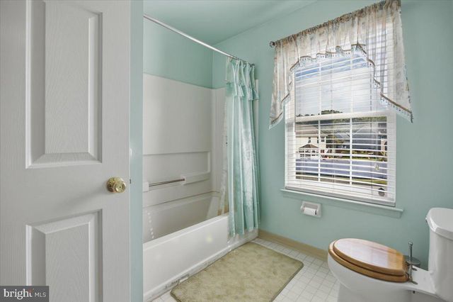 4 LINDSAY CT, Middletown, DE 19709