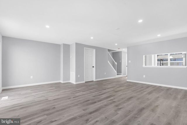 8750 RITCHBORO RD, District Heights, MD 20747