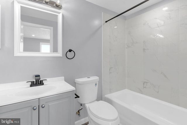 8750 RITCHBORO RD, District Heights, MD 20747